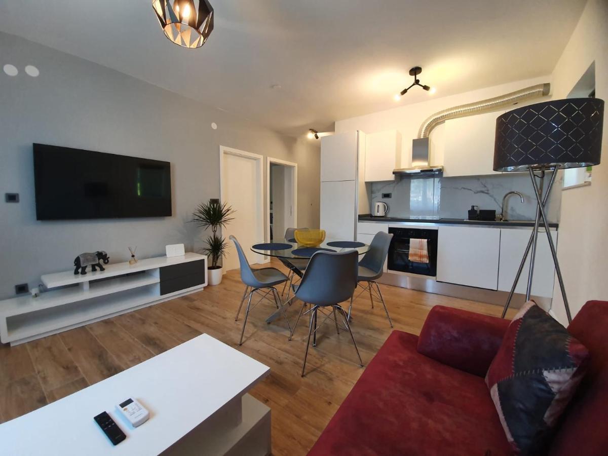 Apartman Oneum Omiš Kültér fotó